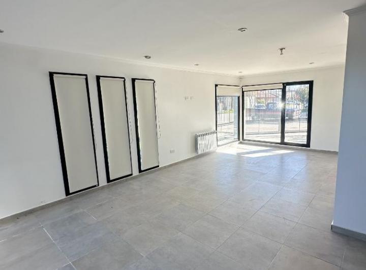 Casa · 150m² · 5 Ambientes · 1 Cochera