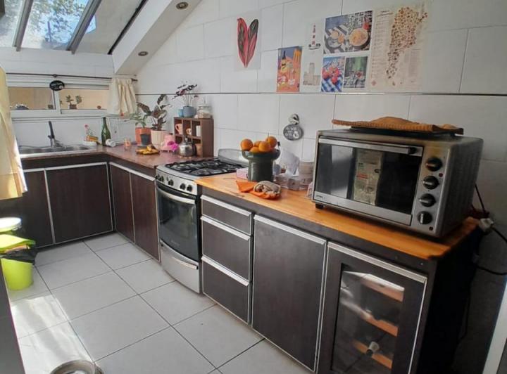 Casa · 265m² · 5 Ambientes · 11 Cocheras