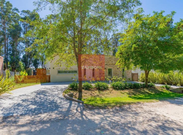 Casa · 170m² · 4 Ambientes