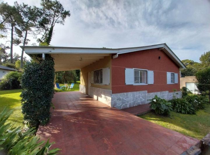 Casa · 87m² · 2 Ambientes · 1 Cochera