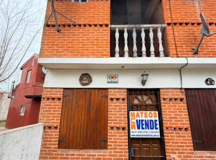 Casa · 40m² · 3 Ambientes · 1 Cochera