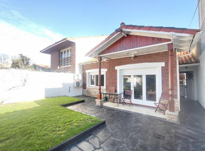 Casa · 100m² · 3 Ambientes · 1 Cochera