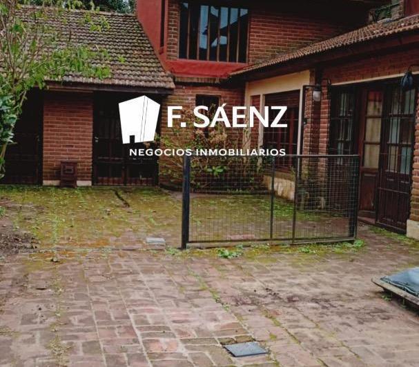 Casa · 145m² · 4 Ambientes · 1 Cochera
