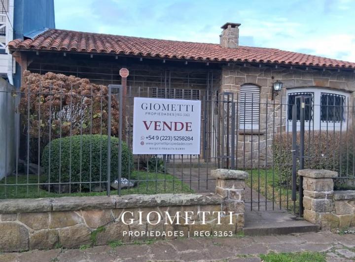 Casa · 116m² · 3 Ambientes · 1 Cochera