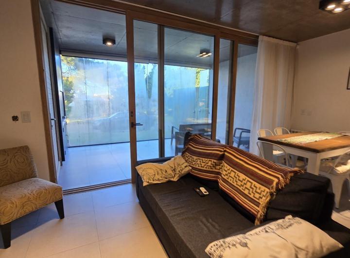 Casa · 100m² · 5 Ambientes · 1 Cochera