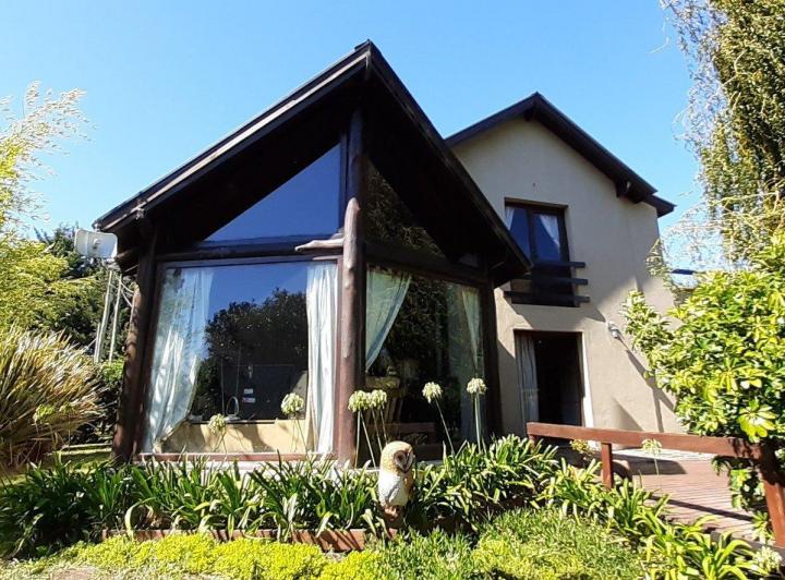 Casa · 100m² · 3 Ambientes · 1 Cochera