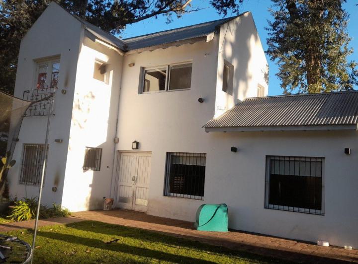 Casa · 140m² · 4 Dormitorios