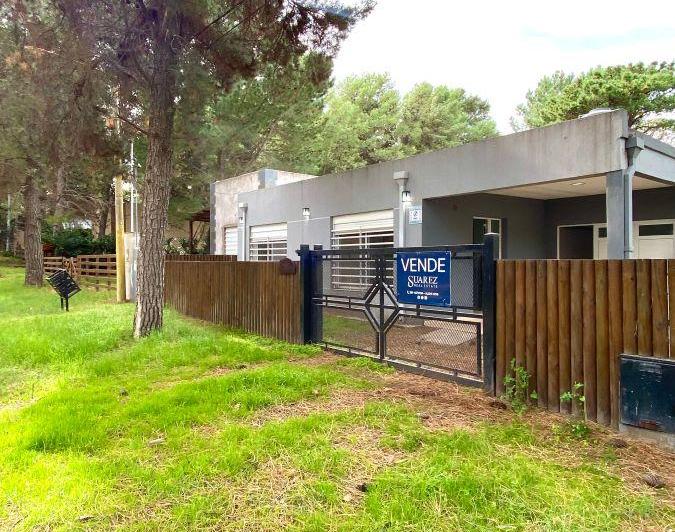 Casa · 180m² · 6 Ambientes · 1 Cochera
