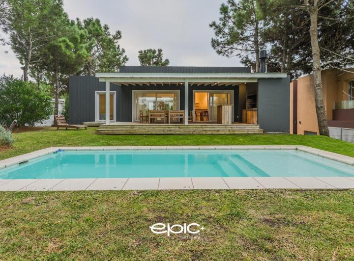 Casa · 197m² · 5 Ambientes · 1 Cochera