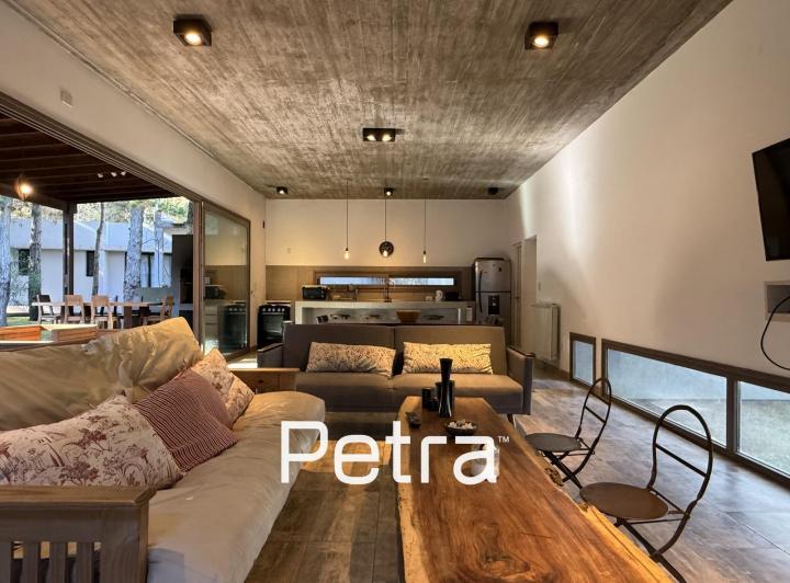 Casa · 190m² · 5 Ambientes