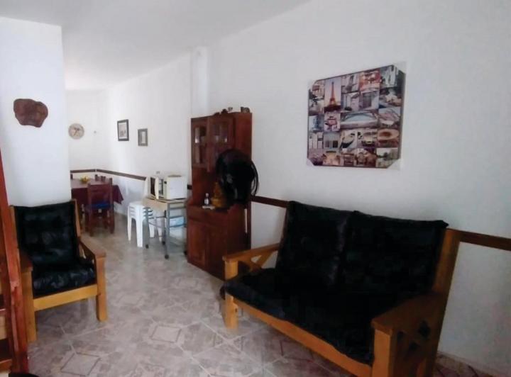 Casa · 61m² · 4 Ambientes · 1 Cochera
