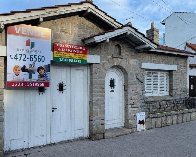 Casa · 299m² · 3 Ambientes · 1 Cochera