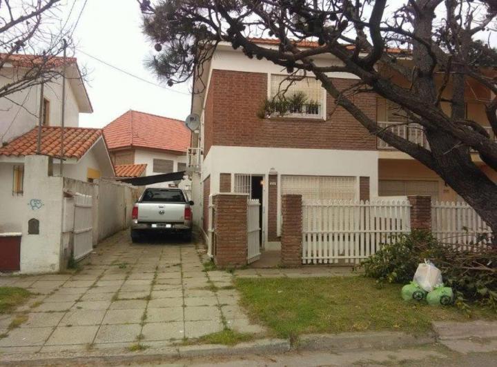Casa · 70m² · 3 Ambientes · 1 Cochera