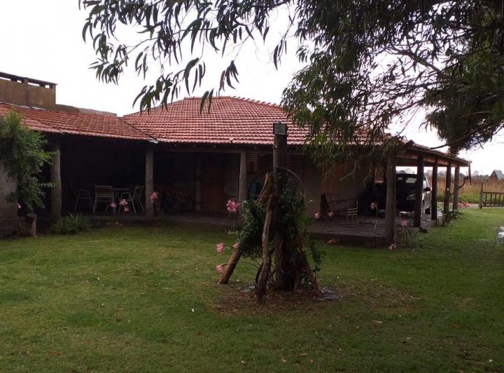 Casa · 80m² · 3 Ambientes · 1 Cochera