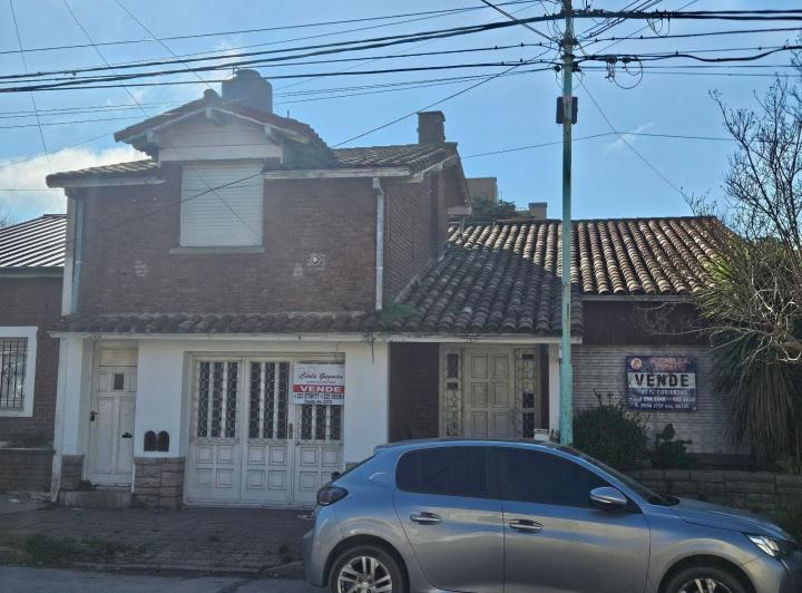 Casa · 156m² · 4 Ambientes · 1 Cochera