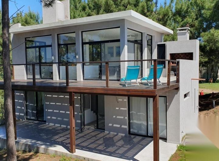 Casa · 165m² · 4 Ambientes