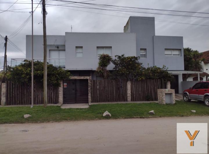 Casa · 167m² · 5 Ambientes