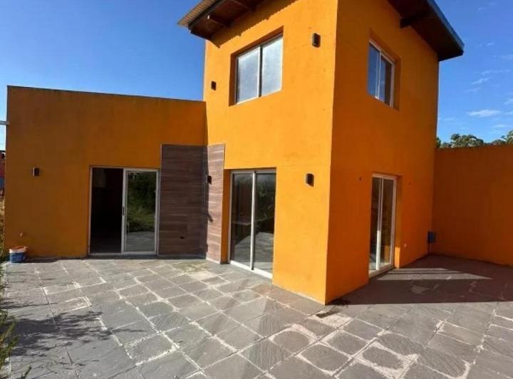 Casa · 95m² · 3 Ambientes
