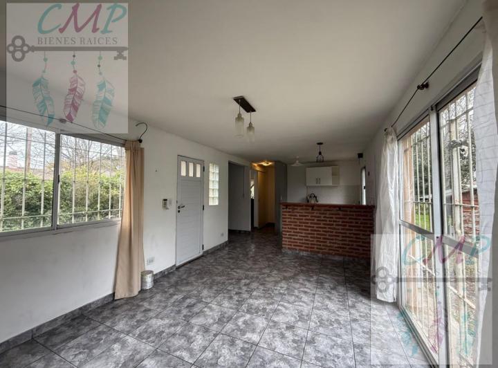 Casa · 69m² · 3 Ambientes · 2 Cocheras