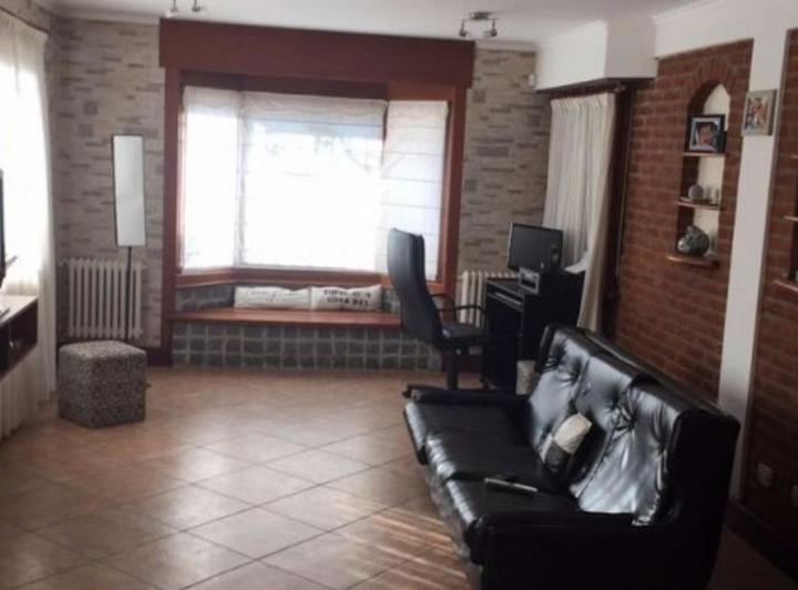 Casa · 276m² · 5 Ambientes