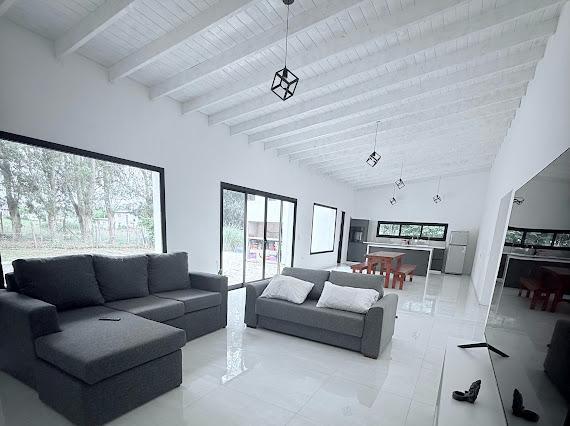 Casa · 139m² · 3 Ambientes · 1 Cochera