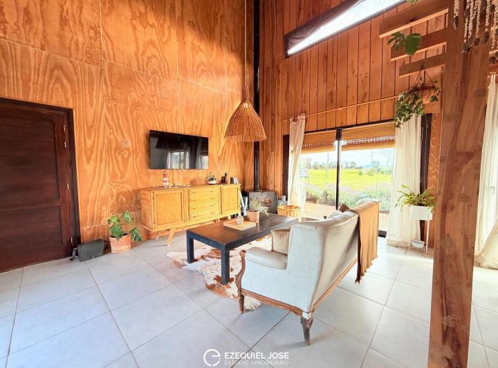 Casa · 48m² · 2 Ambientes · 1 Cochera