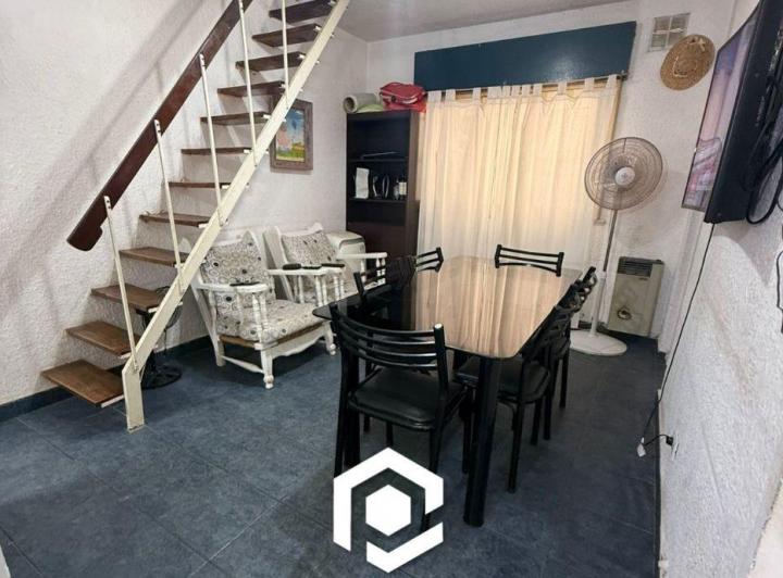 Casa · 76m² · 3 Ambientes · 1 Cochera