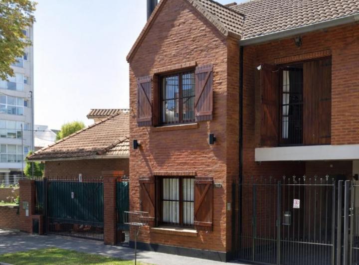 Casa · 145m² · 3 Dormitorios · 1 Cochera