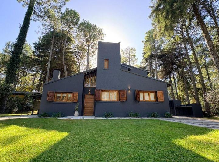 Casa · 179m² · 7 Ambientes