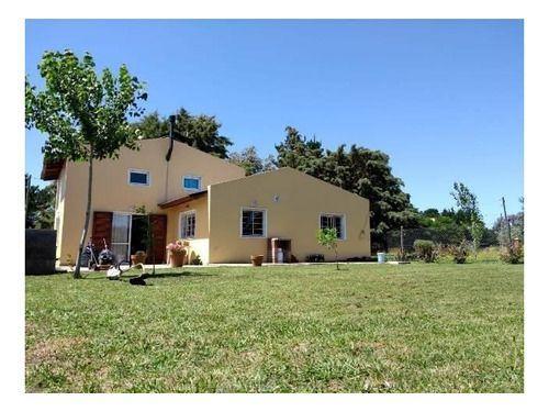 Casa · 125m² · 4 Ambientes · 1 Cochera