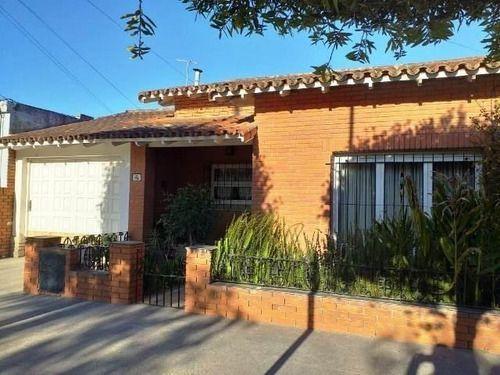 Casa · 105m² · 3 Ambientes · 1 Cochera