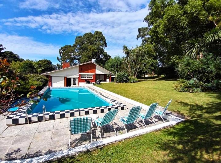 Casa · 125m² · 3 Ambientes · 1 Cochera