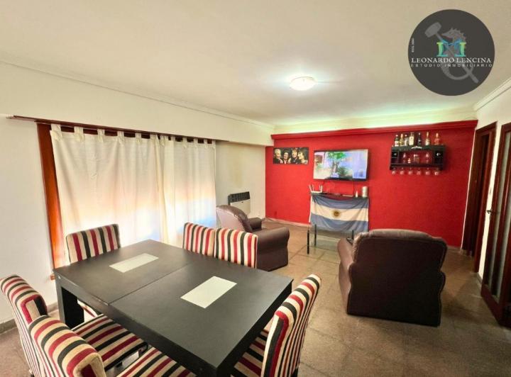 Casa · 100m² · 3 Ambientes · 1 Cochera
