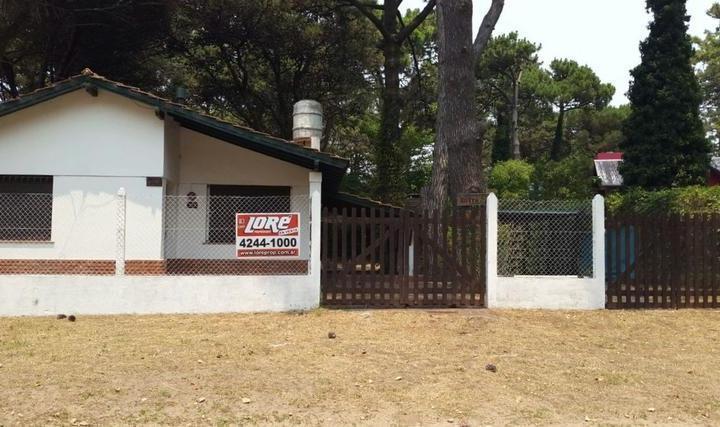 Casa · 100m² · 3 Ambientes · 2 Cocheras