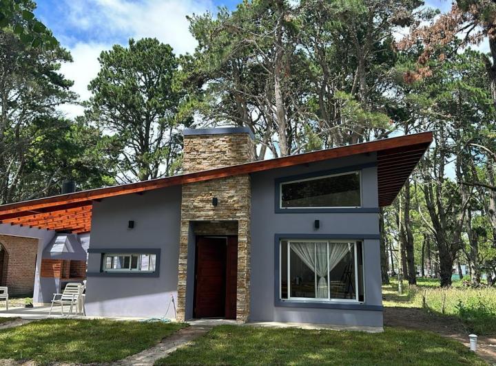 Casa · 100m² · 4 Ambientes · 1 Cochera