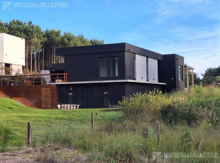 Casa · 1110m²