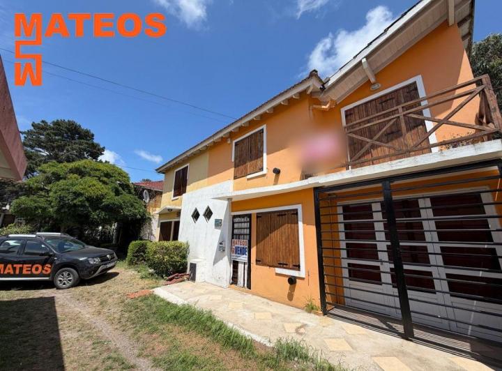 Casa · 45m² · 4 Ambientes · 1 Cochera