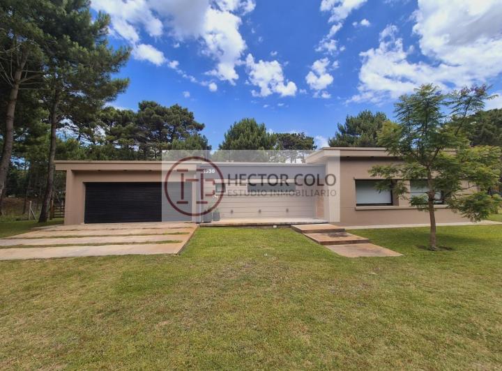 Casa · 160m² · 4 Ambientes