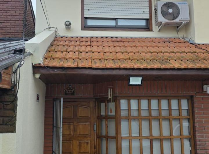 Casa · 70m² · 3 Ambientes · 1 Cochera