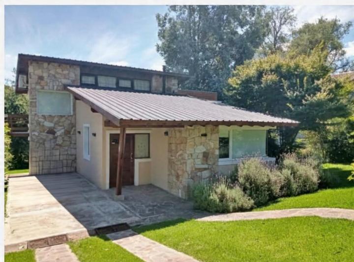 Casa · 150m² · 4 Ambientes
