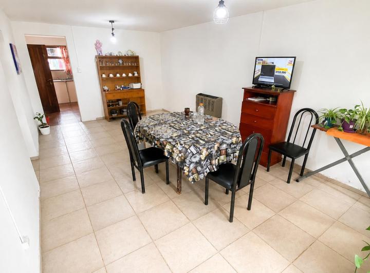 Casa · 81m² · 3 Ambientes · 1 Cochera