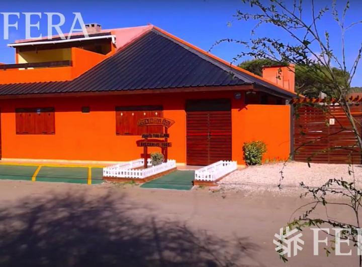 Casa · 350m² · 3 Ambientes