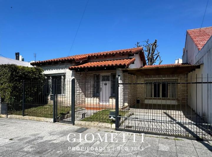 Casa · 78m² · 3 Ambientes · 1 Cochera