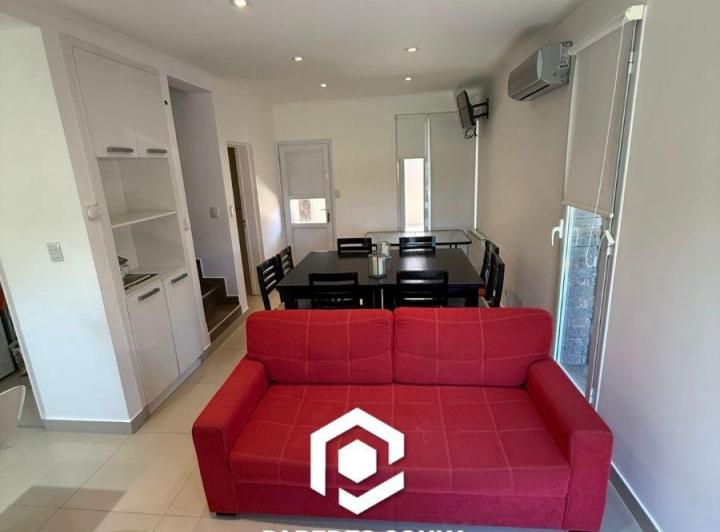 Casa · 96m² · 3 Ambientes · 1 Cochera
