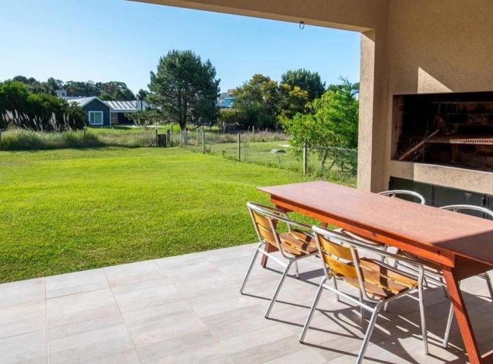 Casa · 137m² · 4 Ambientes · 1 Cochera