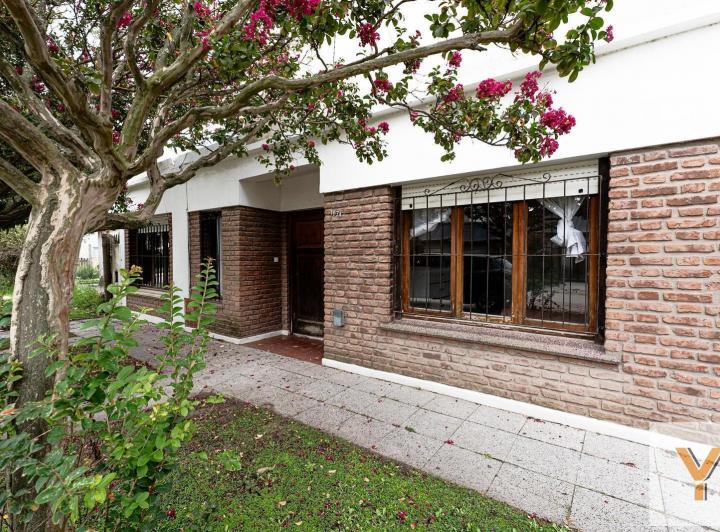 Casa · 226m² · 5 Ambientes