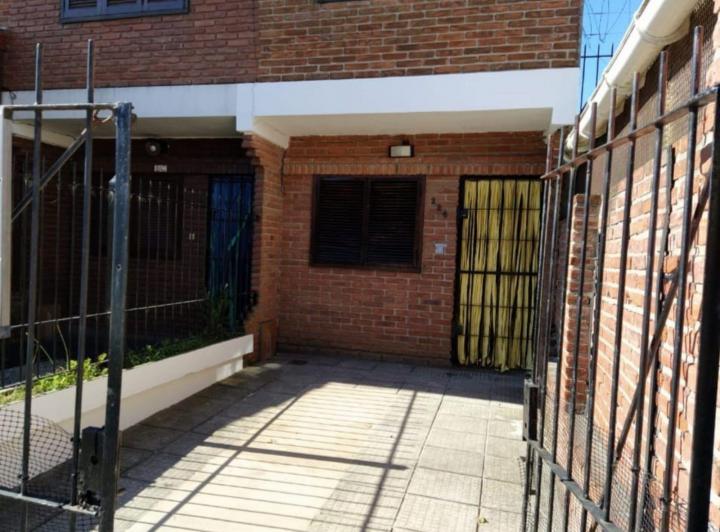 Casa · 67m² · 3 Ambientes · 1 Cochera