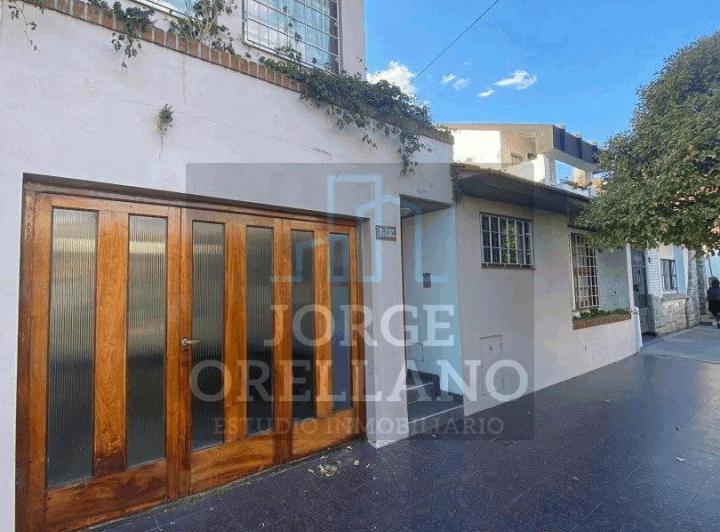 Casa · 128m² · 5 Ambientes · 1 Cochera