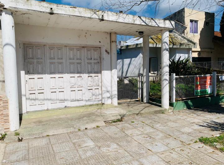 Casa · 150m² · 4 Ambientes · 1 Cochera