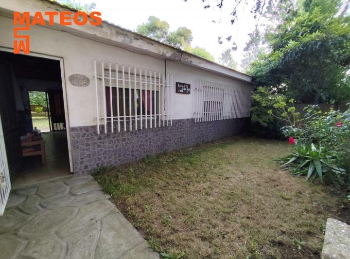 Casa · 60m² · 4 Ambientes · 1 Cochera
